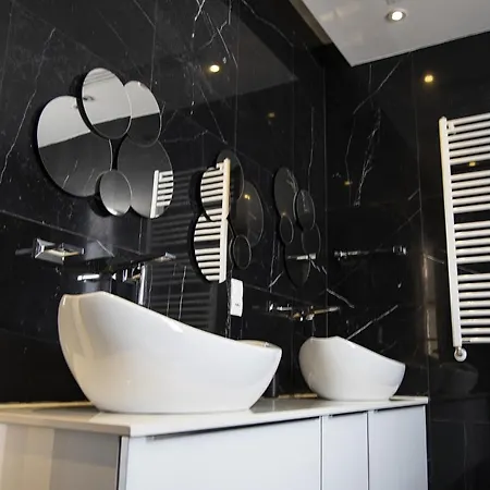 Salt Deluxe Villa