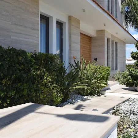 Salt Deluxe Villa