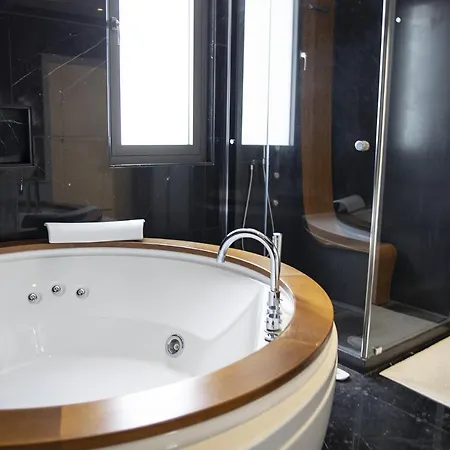 Salt Deluxe Villa